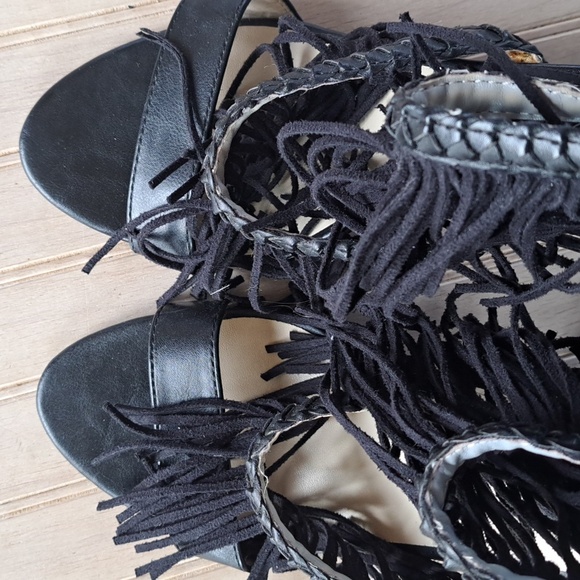 Zigi Soho Deebra Stylish Black Woven Strap Y2k Fringe Stylish Stiletto High Heel - Picture 3 of 10